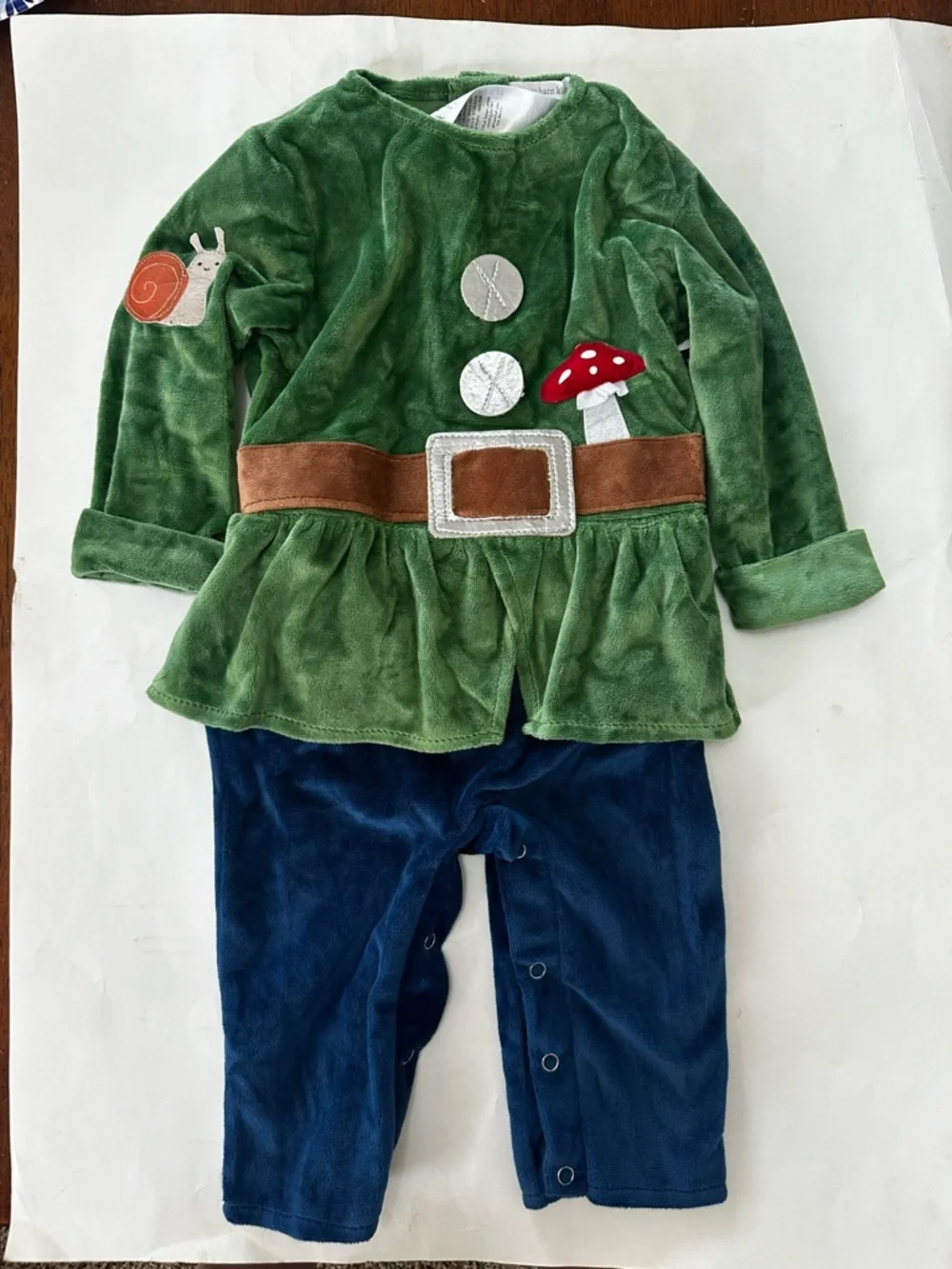 Pottery Barn Kids Gnome Costume - Picture 9 of 11